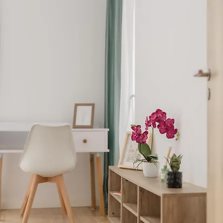 Cozy Retreat With Private Parking * Cluj-Napoca